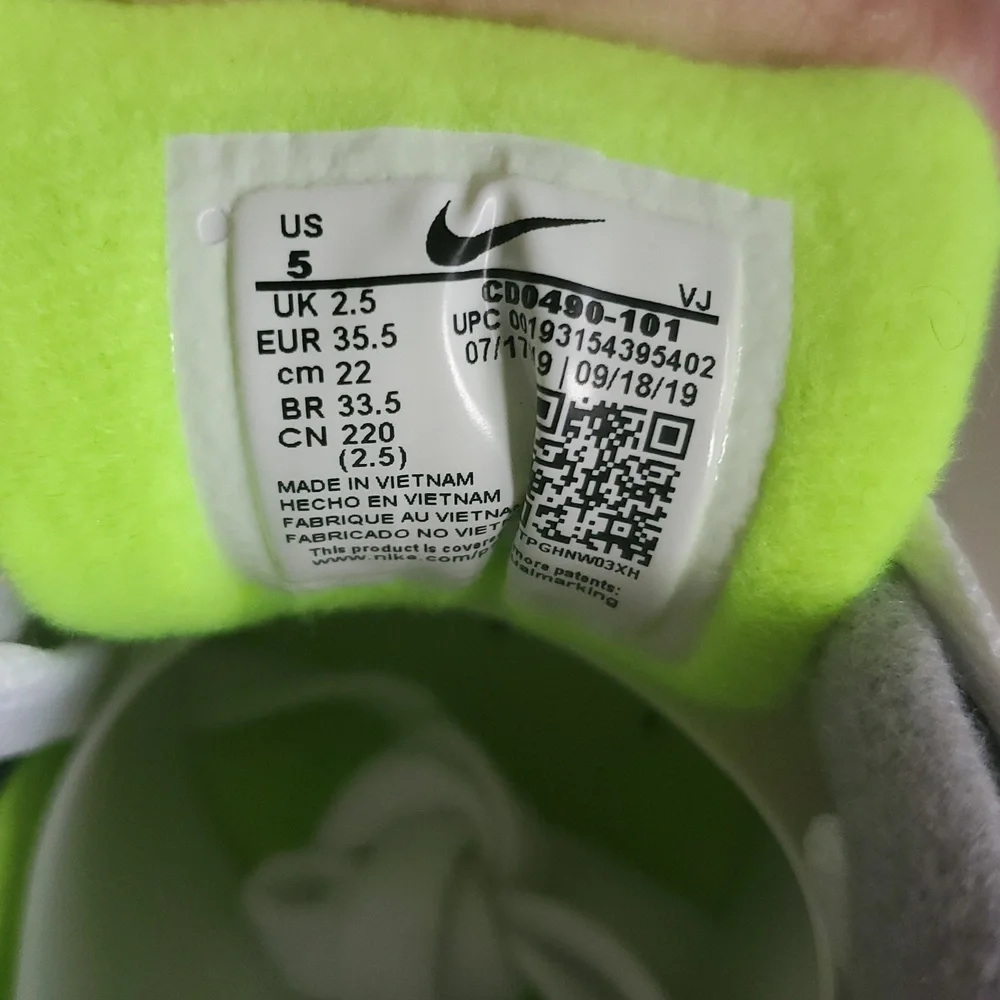 Nike Air Max White and Neon Yellow Sneakers - Picture 3 of 8